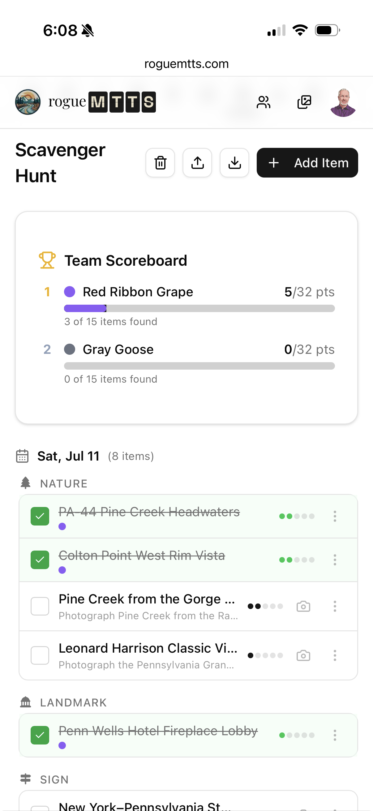 Scavenger hunt list on iPhone with items to find